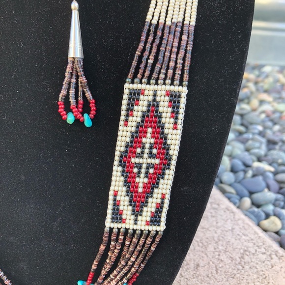 Vintage Native American Necklace & Earring Set. - Picture 3 of 11